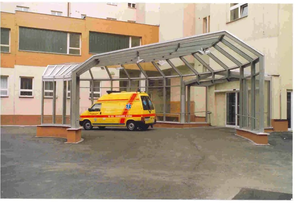 Městská nemocnice Ostrava (2000)